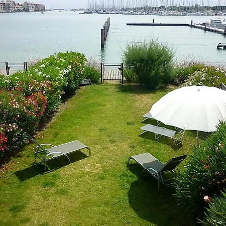 Le Cap D'agde Sleeps 6 Air Con Wifi Дом отдыха